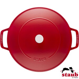 Caçarola Redonda 28cm Cereja Staub Chistera de Ferro Fundido