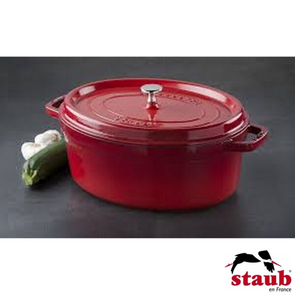 Caçarola Oval 29cm Cereja Staub La Cocotte de Ferro Fundido