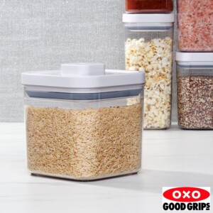 Pote Quadrado 2,4 litros Oxo Pop Softworks com Fechamento Hermético