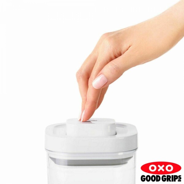 Pote Quadrado 4,1 litros Oxo Pop com Fechamento Hermético